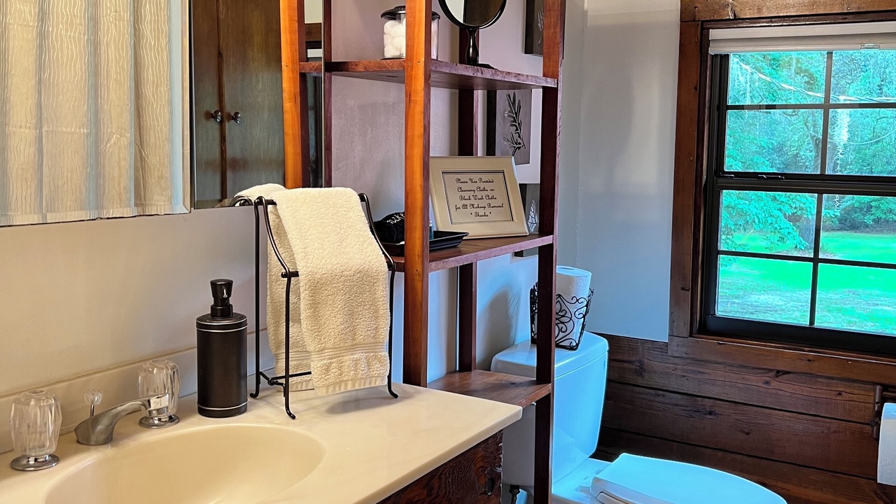 Photo of Bathroom in Mayo
