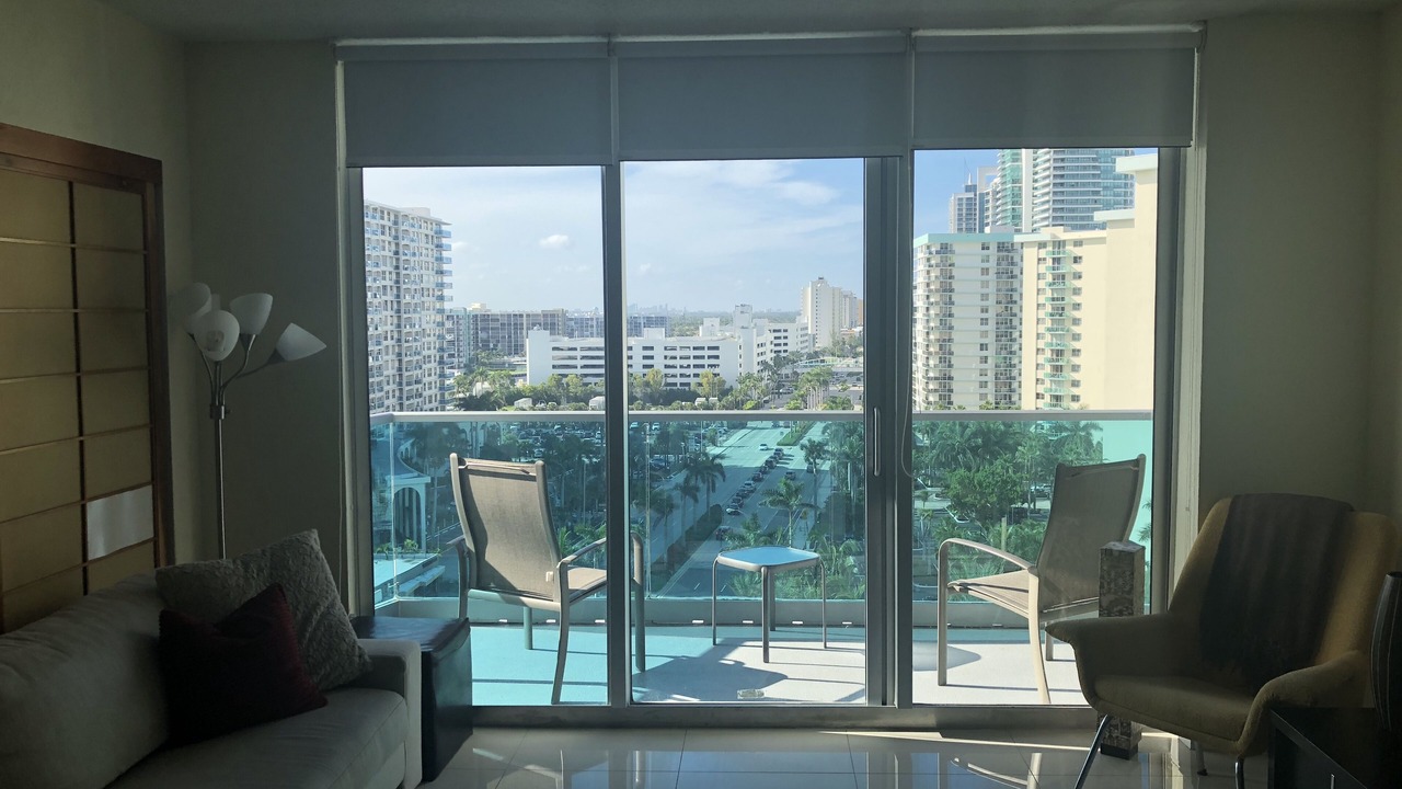 Photo of Bedroom in Hollywood South Central Beach