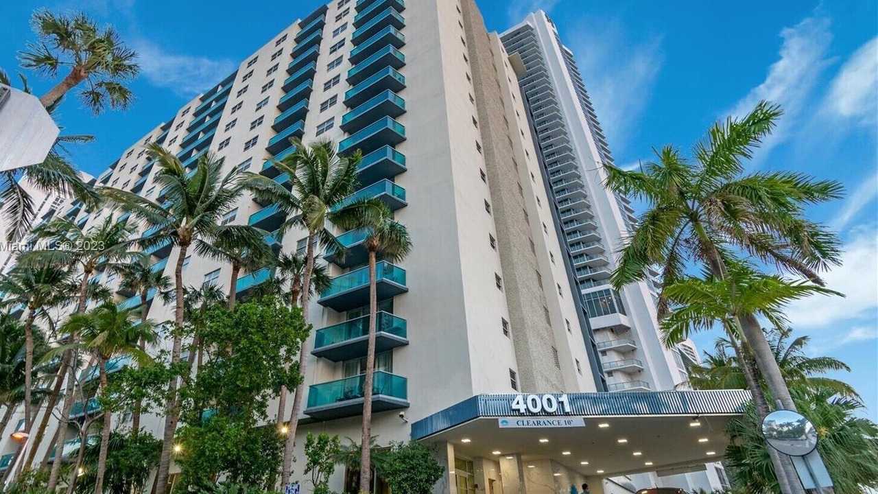 Photo of Outdoor in Hollywood South Central Beach