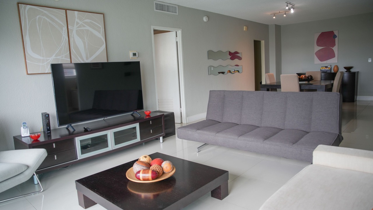 Photo of Livingroom in Hollywood South Central Beach