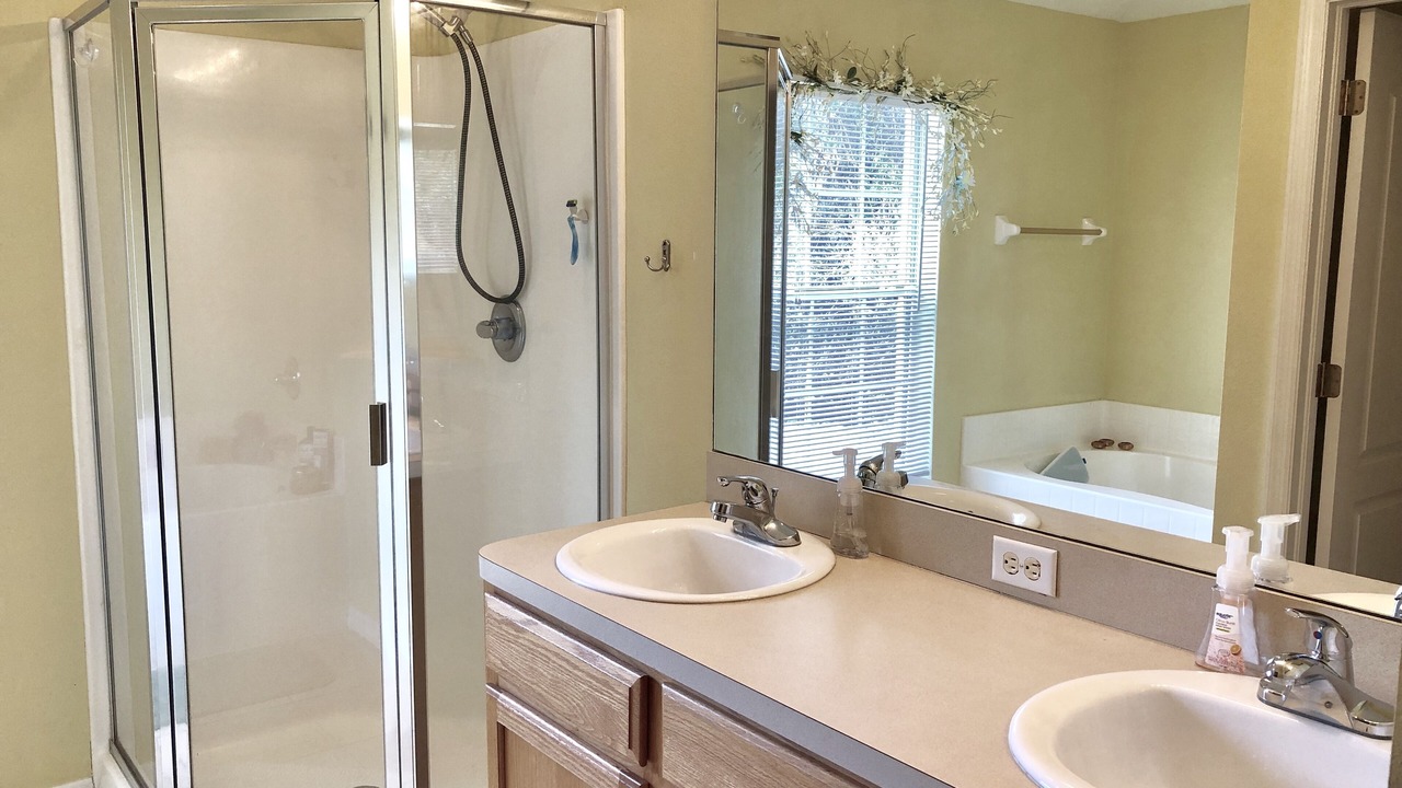 Photo of Bathroom in Port Charlotte