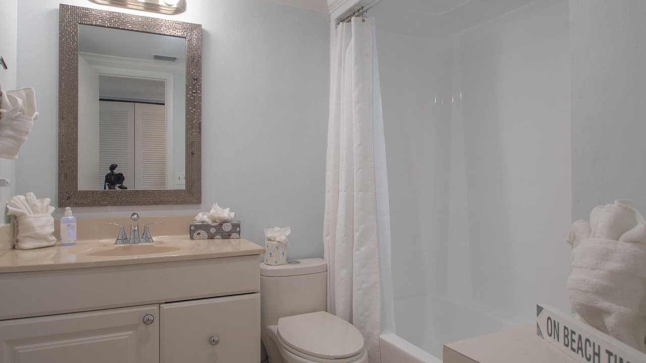 Photo of Bathroom in Sand Key