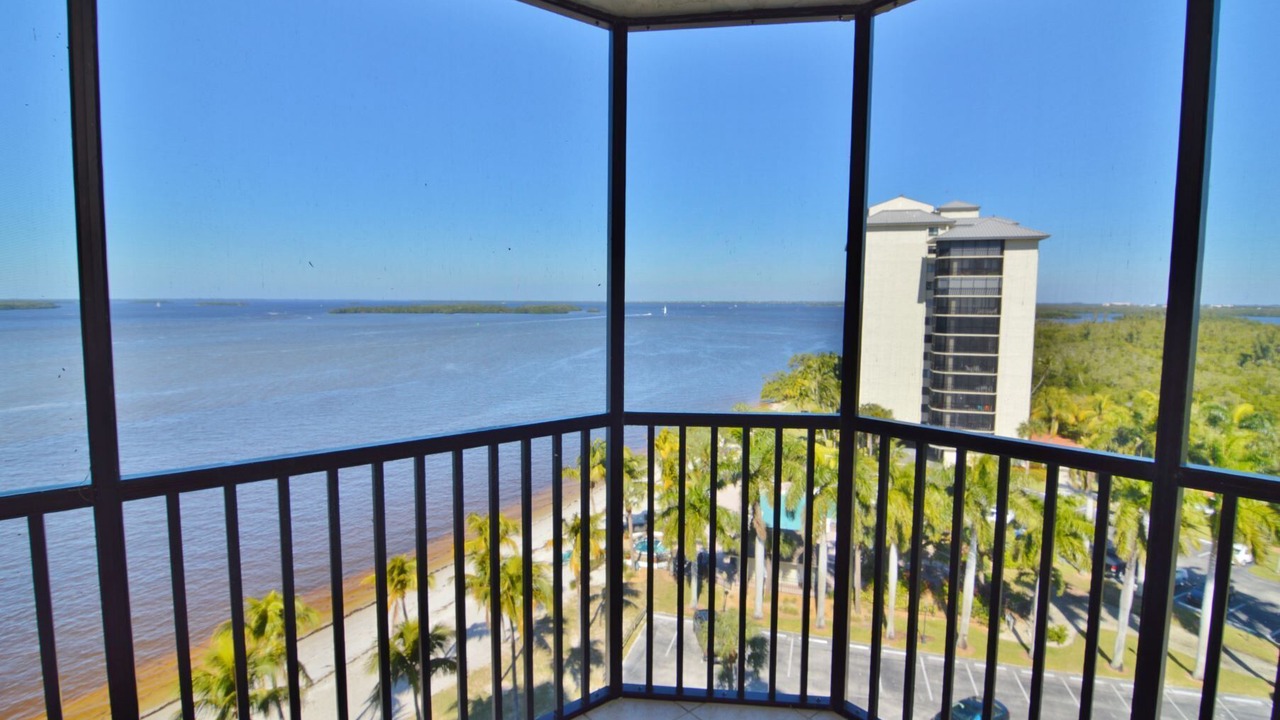 Photo of Patio Balcony in Punta Rassa