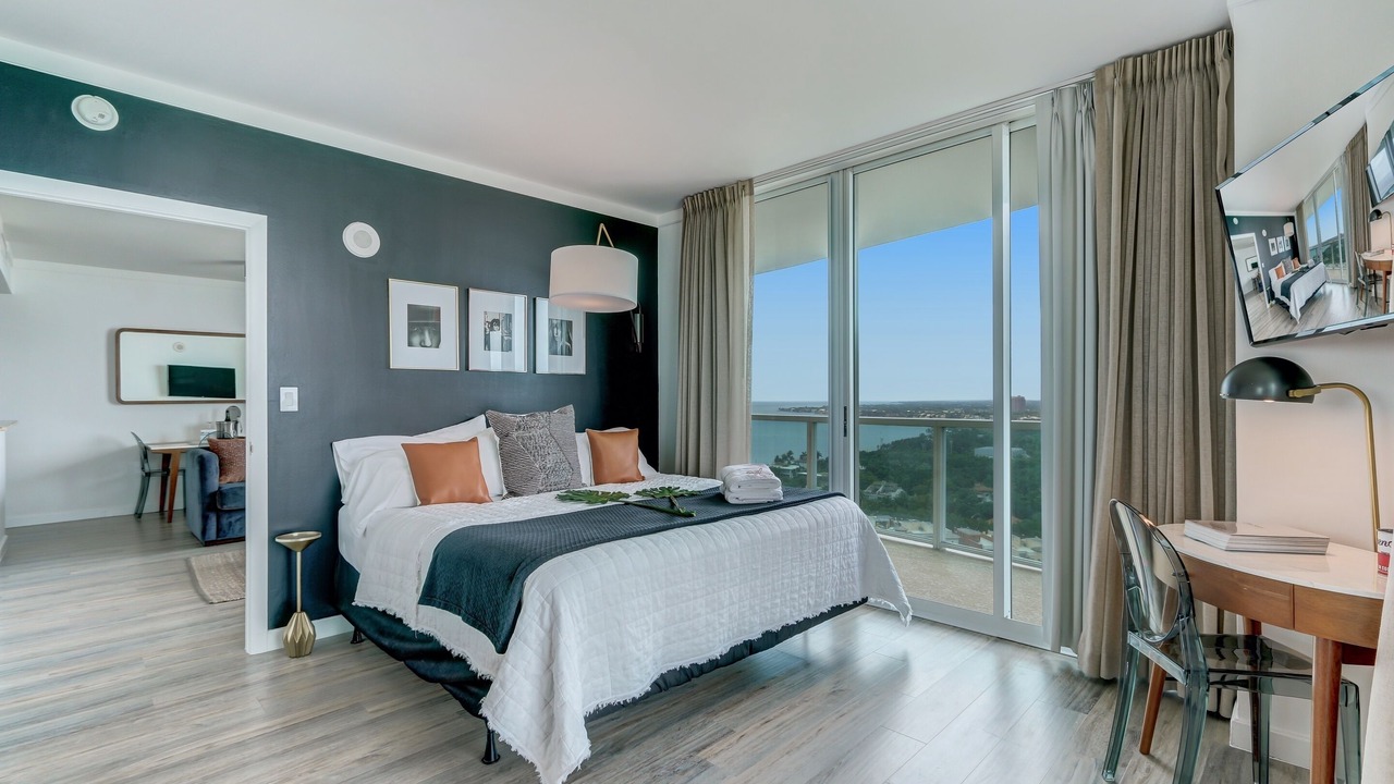 Photo of Bedroom in Coconut Grove