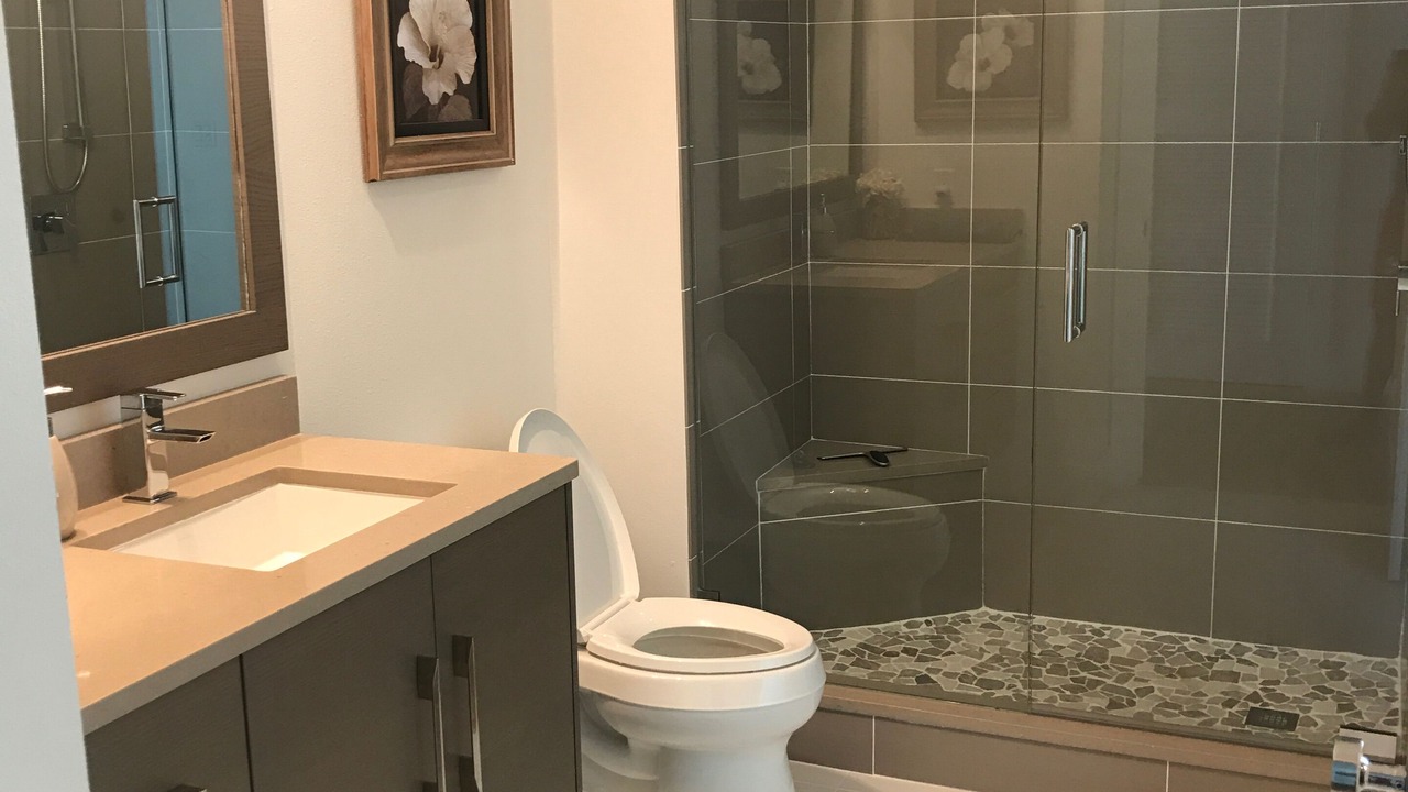 Photo of Bathroom in Sand Key