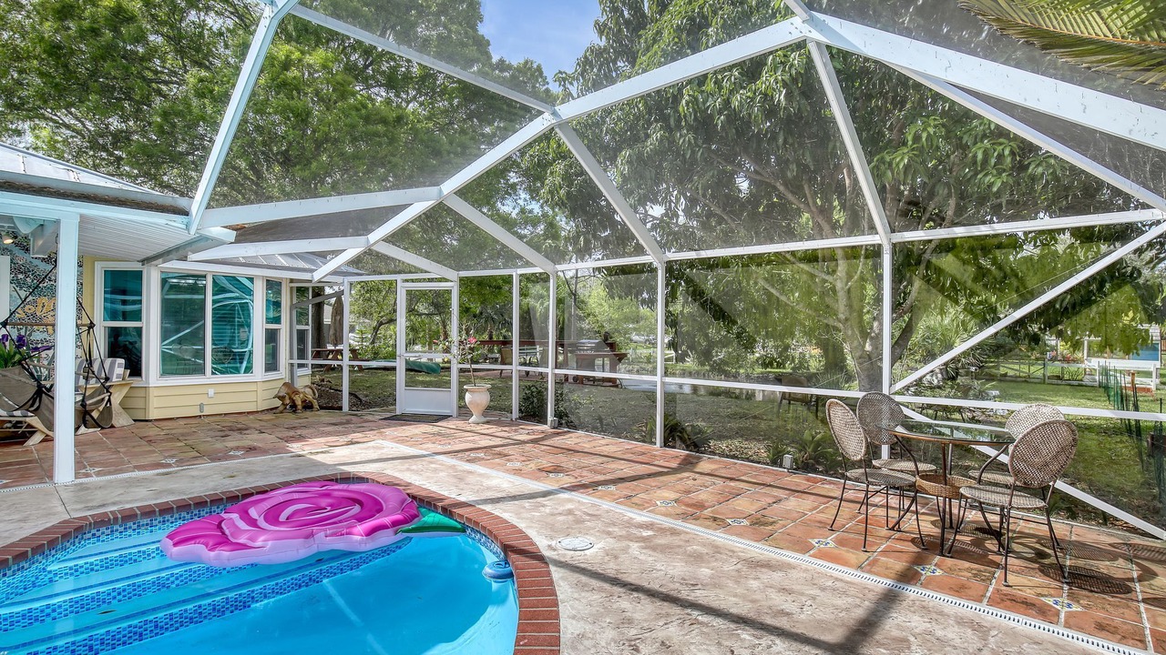 Photo of Outdoor in Sebastian Highlands
