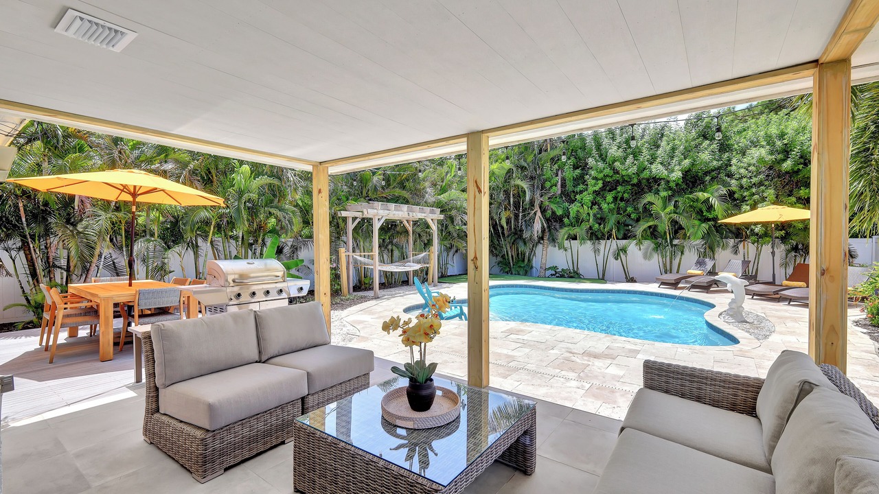 Photo of Outdoor in Connors