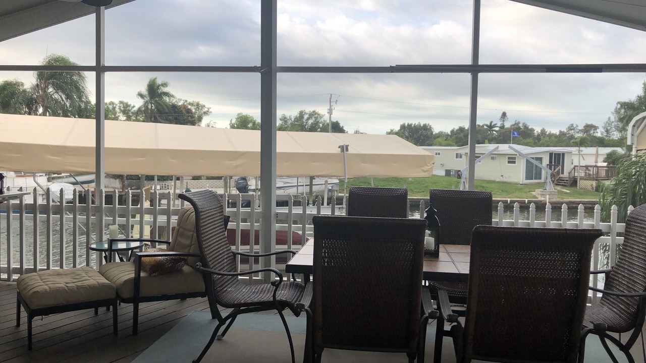 Photo of Others in Saint James City