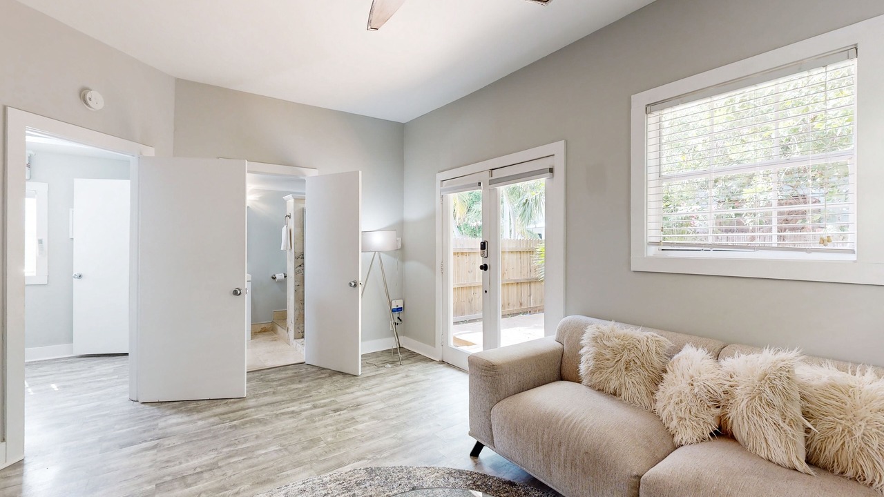 Photo of Livingroom in Old Town