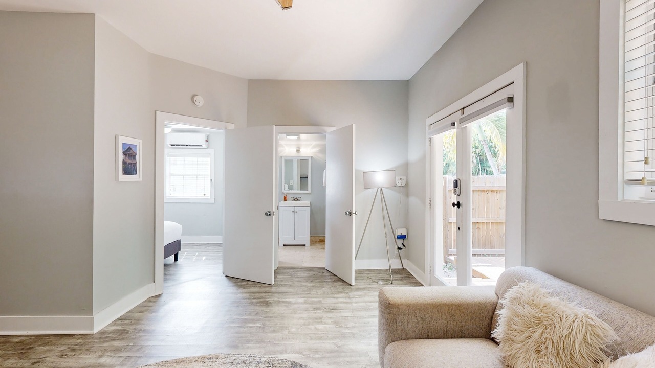 Photo of Livingroom in Old Town