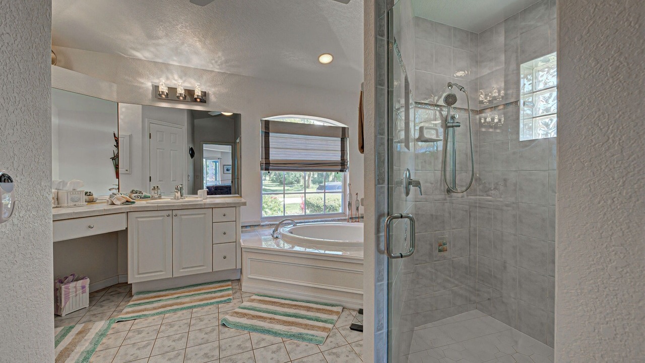Photo of Bathroom in Long Meadow