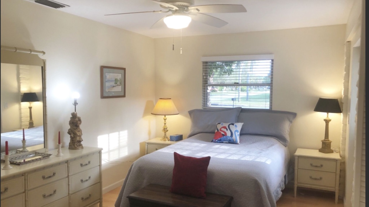 Photo of Bedroom in Downtown