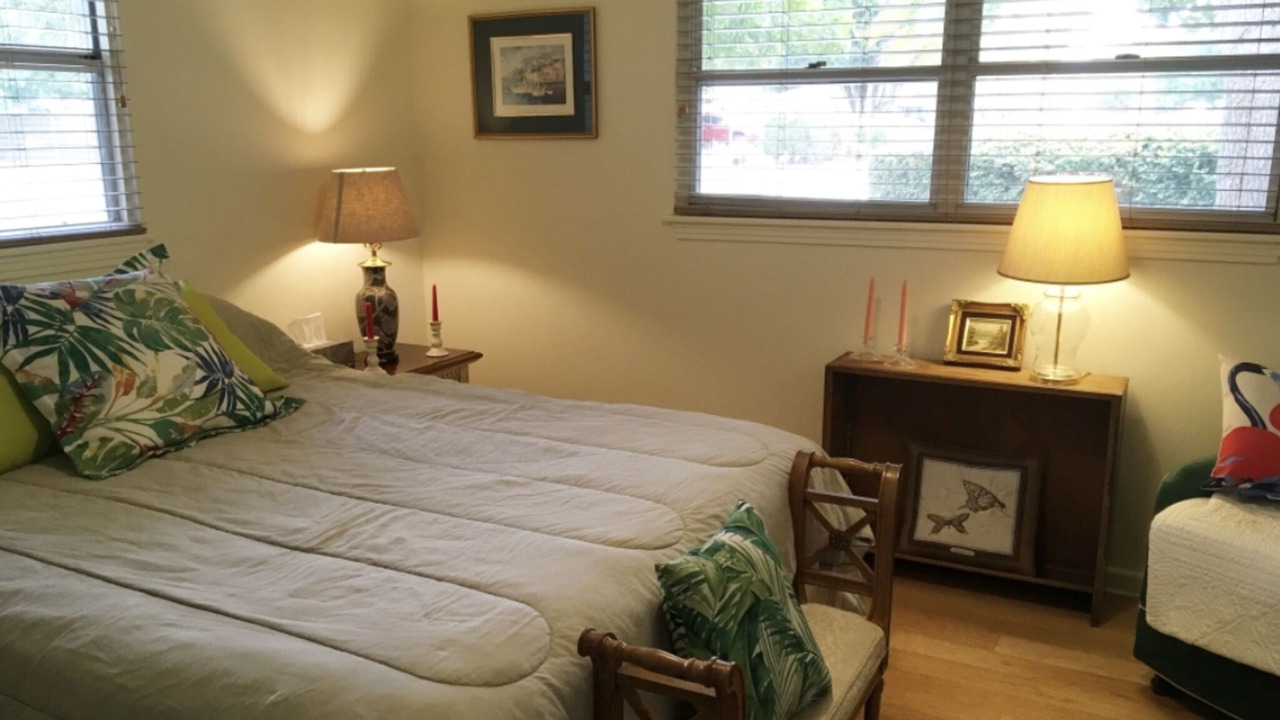 Photo of Bedroom in Downtown