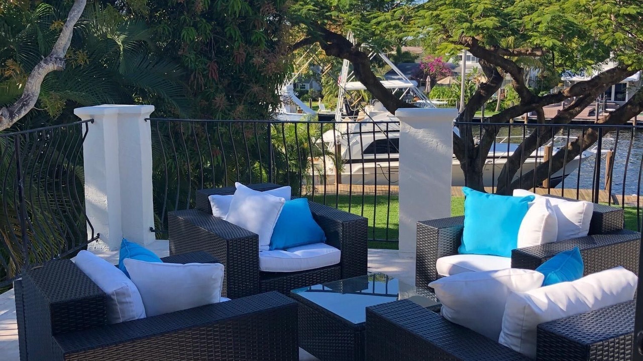 Photo of Patio Balcony in Tarpon River
