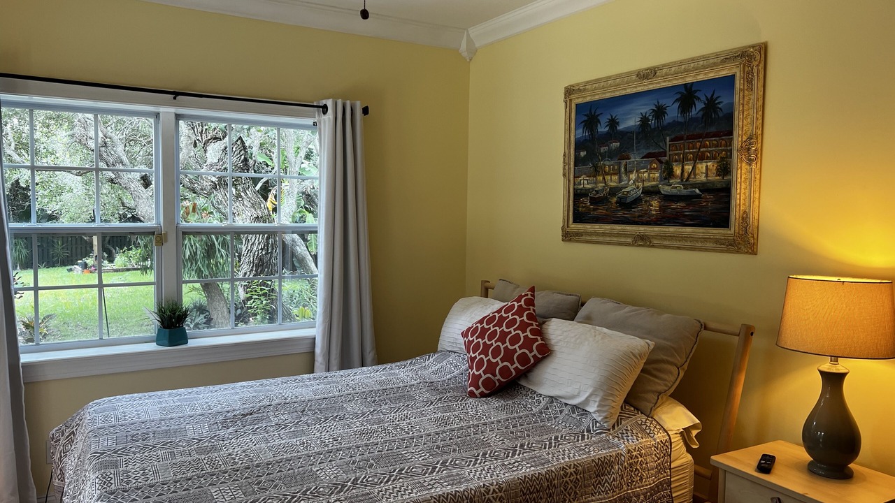 Photo of Bedroom in Melbourne Beach