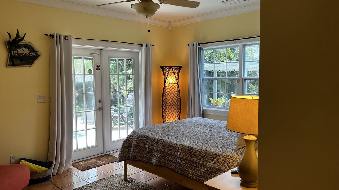 Photo of Bedroom in Melbourne Beach