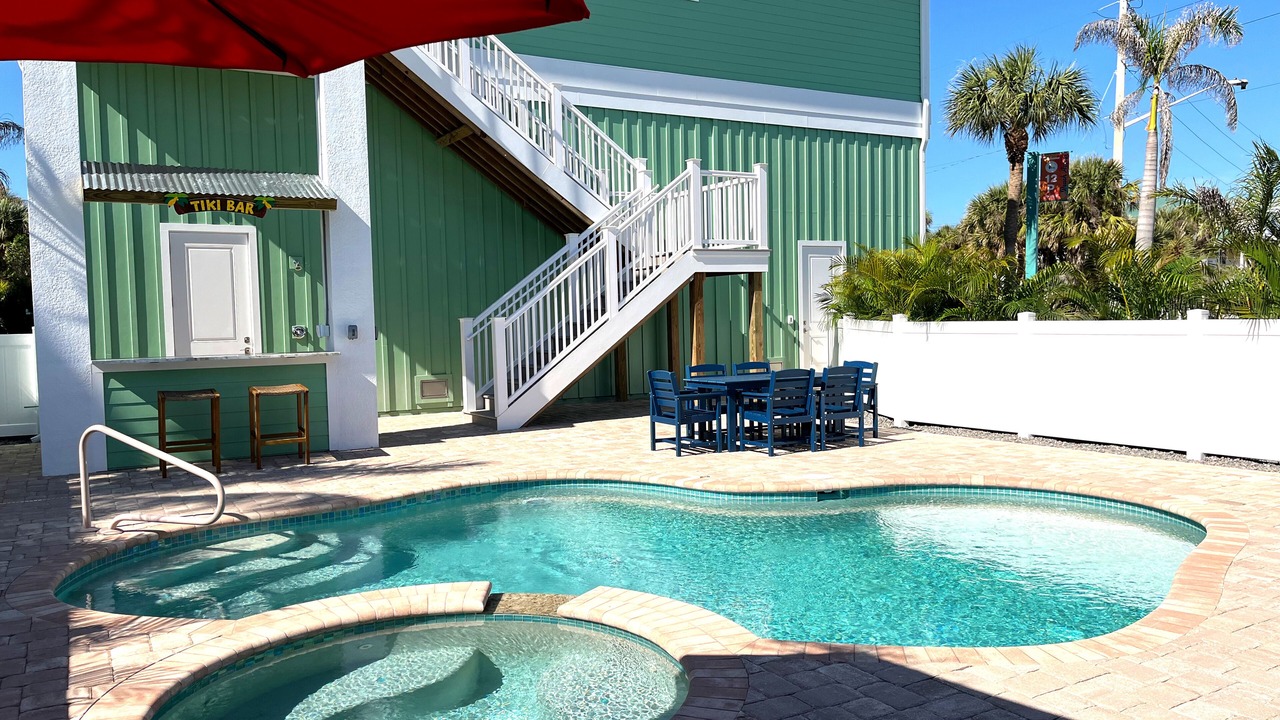 Photo of Outdoor in Mid Island