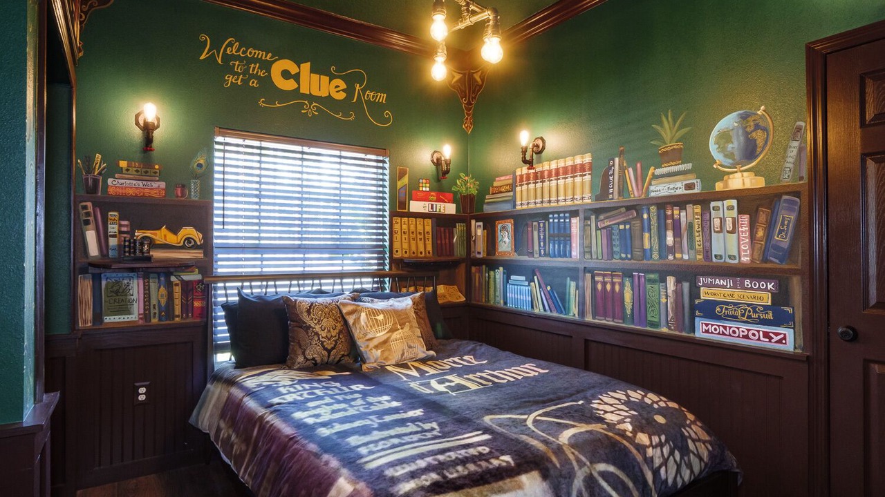 Photo of Bedroom in Groveland