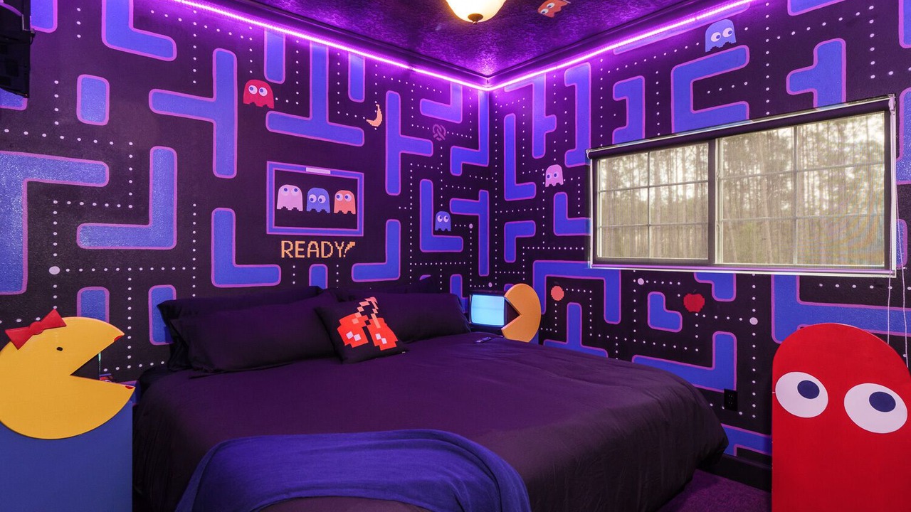 Photo of Bedroom in Groveland