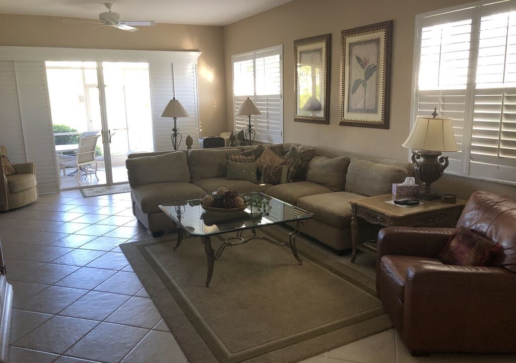 Photo of Livingroom in Naples
