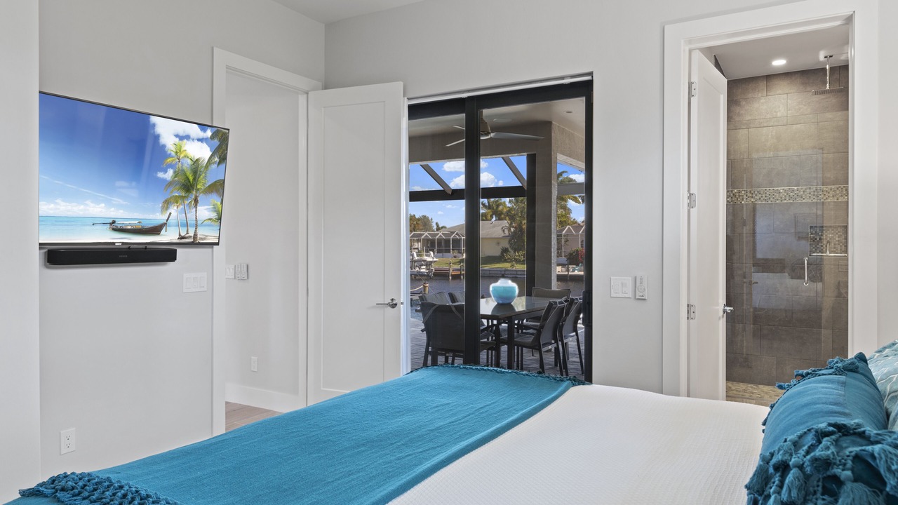 Photo of Bedroom in Pelican