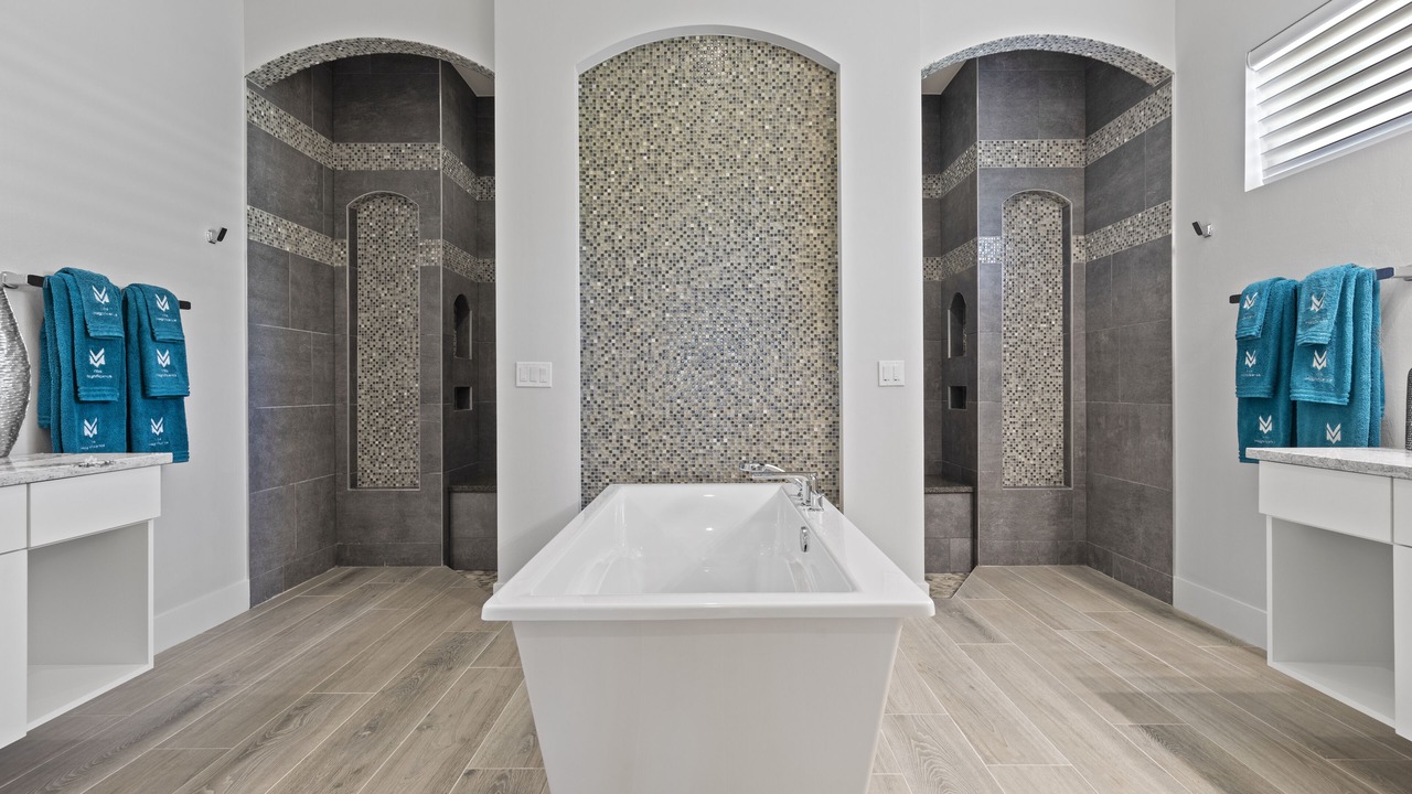 Photo of Bathroom in Pelican