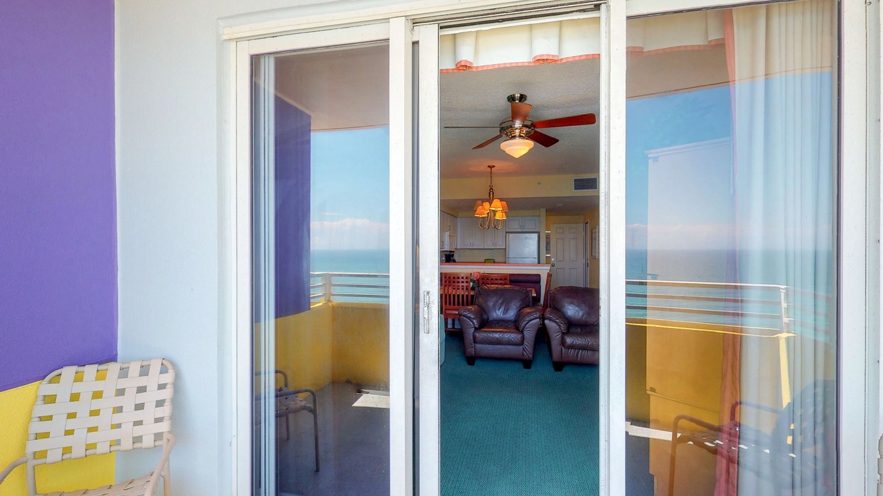 Photo of Patio Balcony in Brush - Stewarts