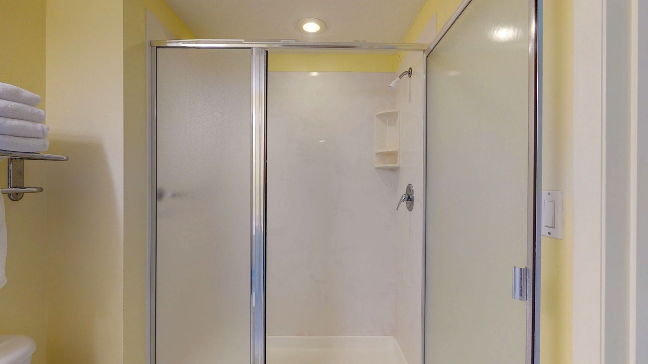 Photo of Bathroom in Brush - Stewarts