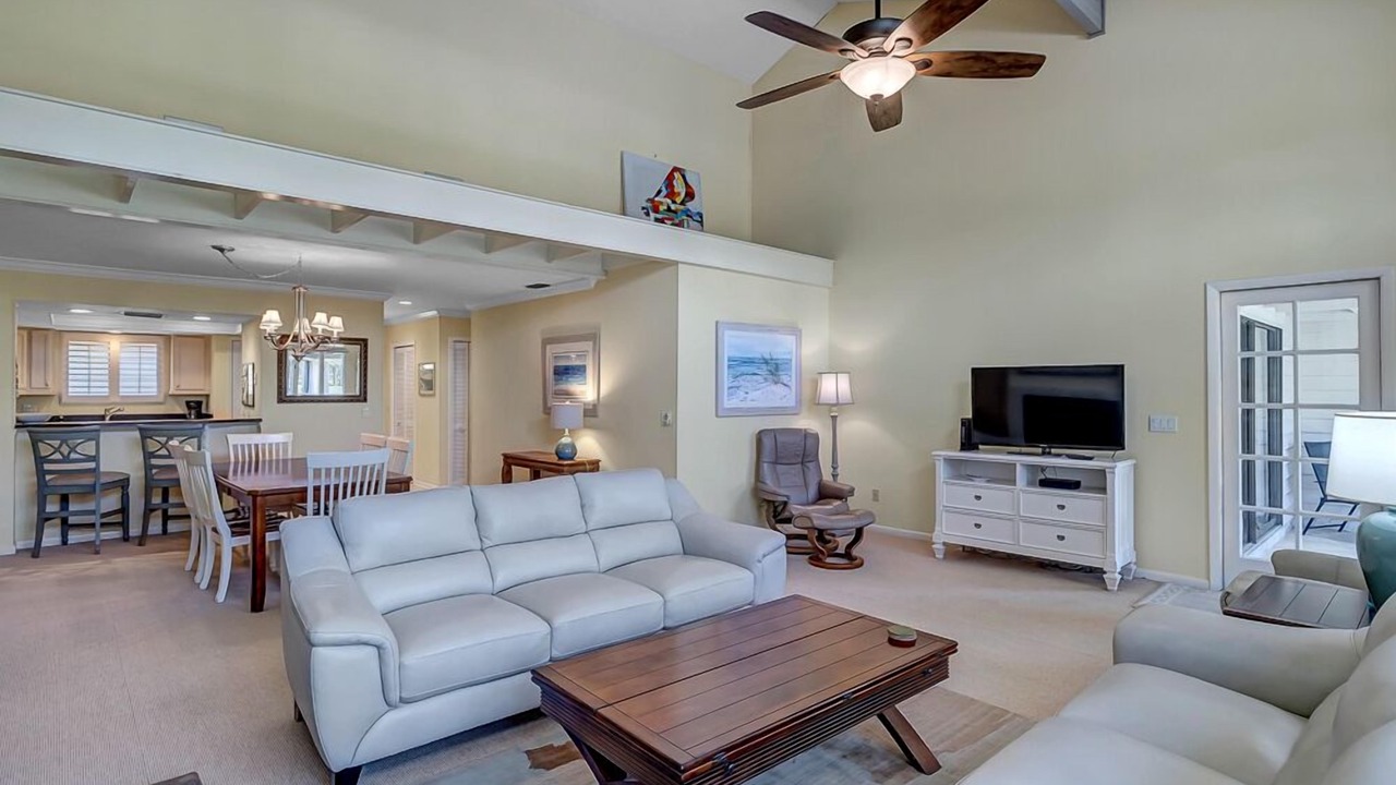 Photo of Livingroom in Sawgrass