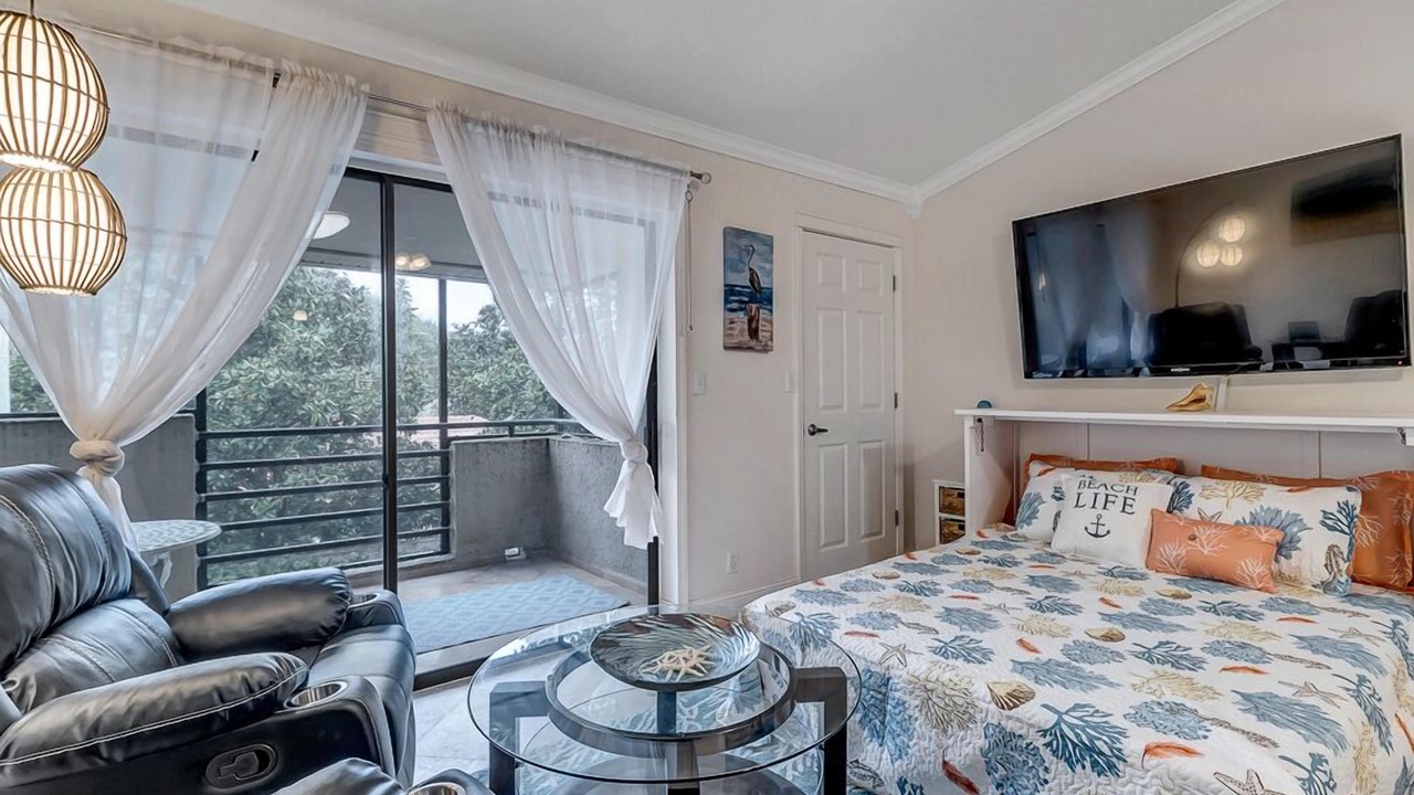Photo of Bedroom in Sawgrass