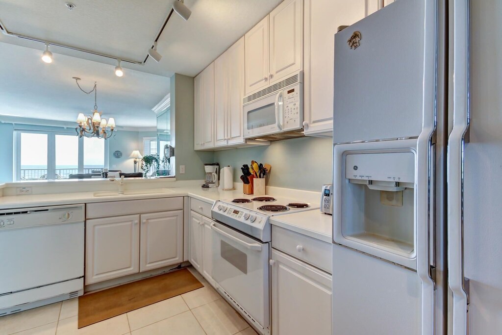 Photo of Kitchen in Amelia City