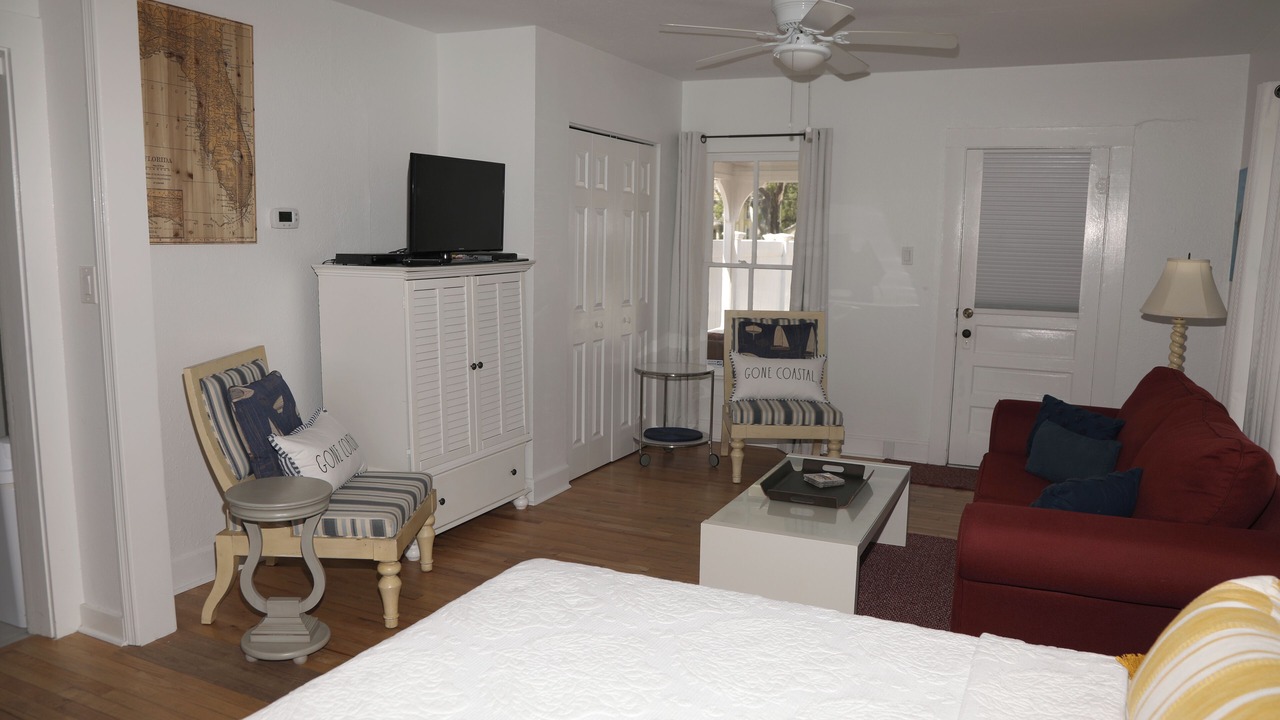Photo of Bedroom in Historic District
