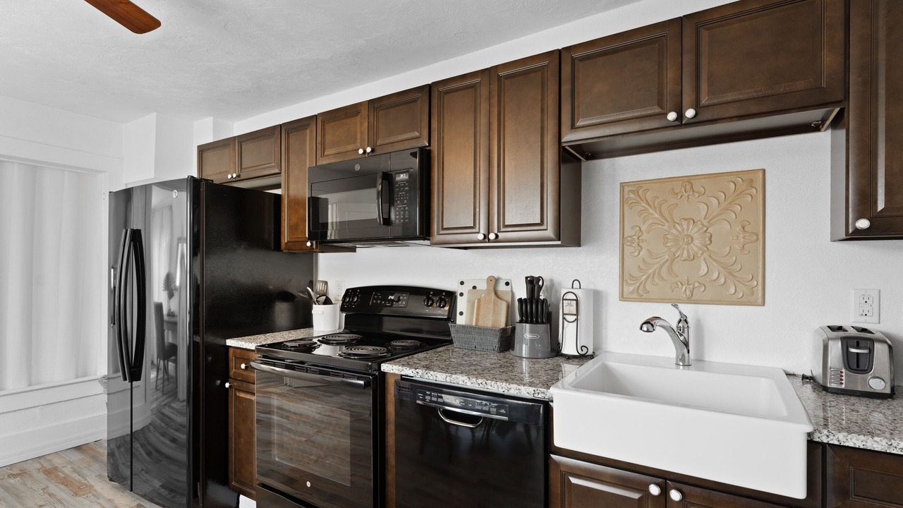 Photo of Kitchen in Historic District