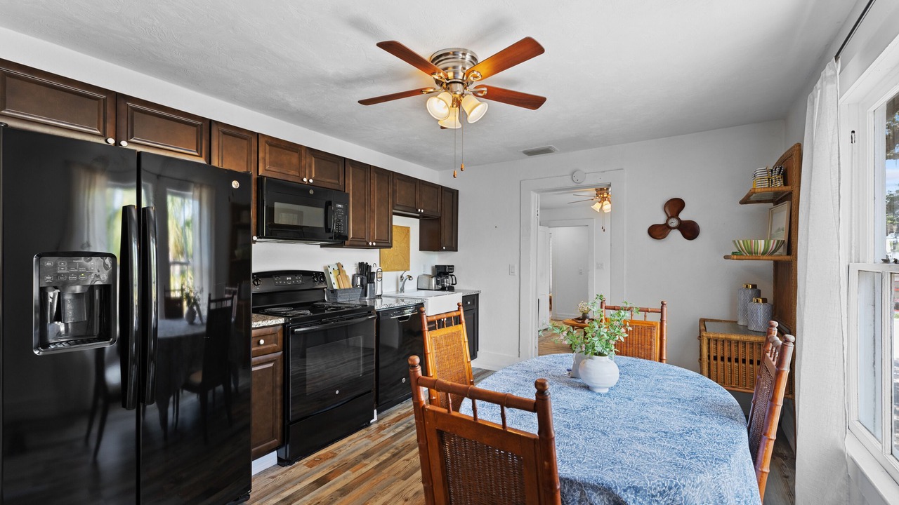 Photo of Kitchen in Historic District