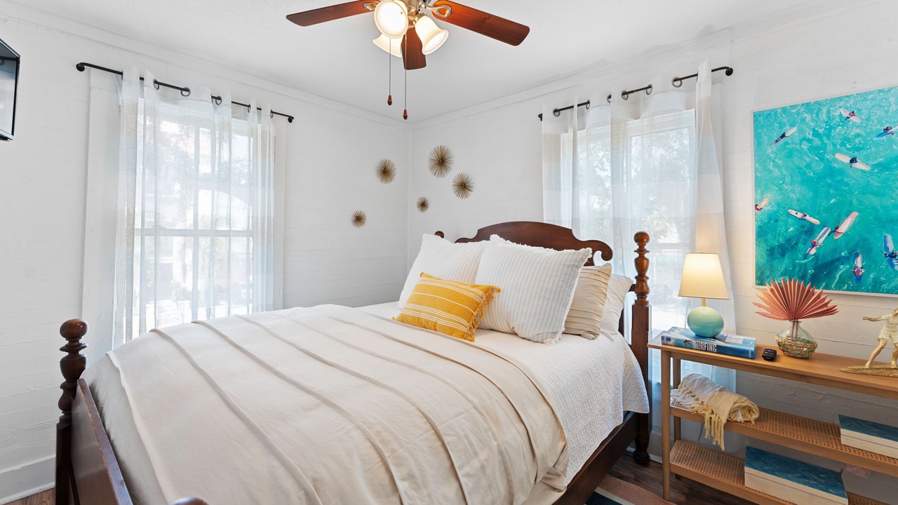 Photo of Bedroom in Historic District