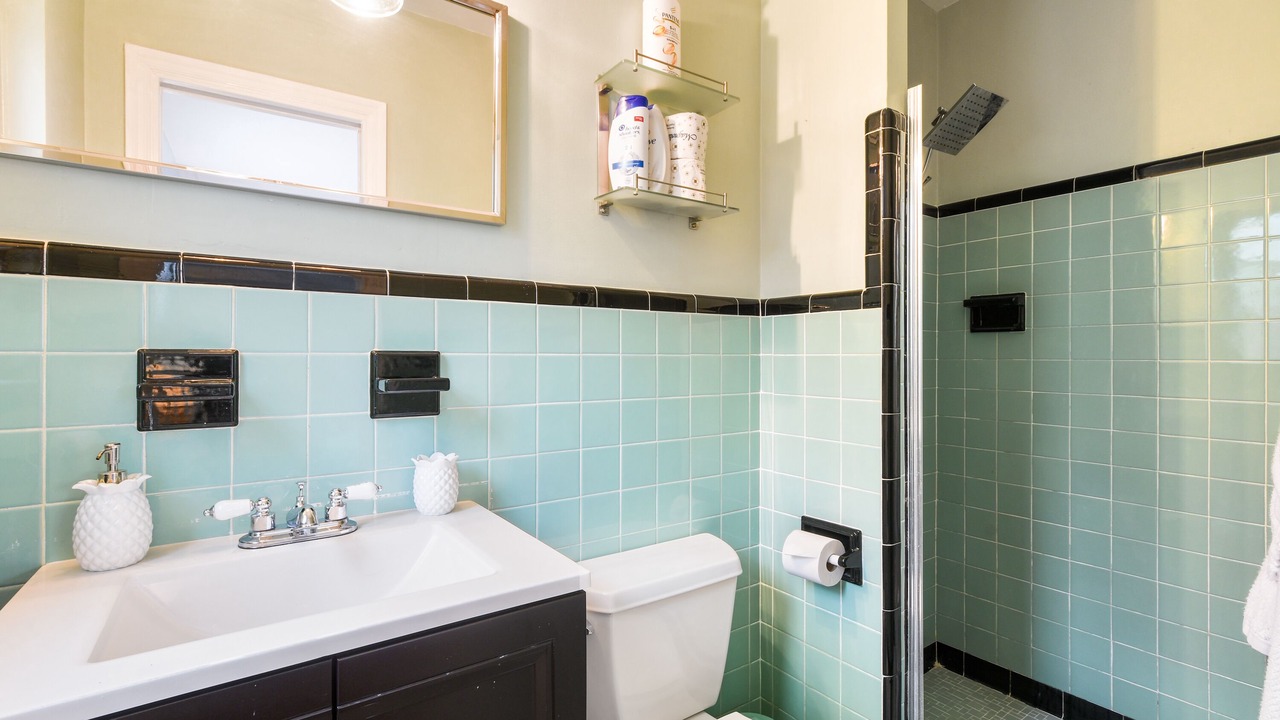 Photo of Bathroom in Old Northwood