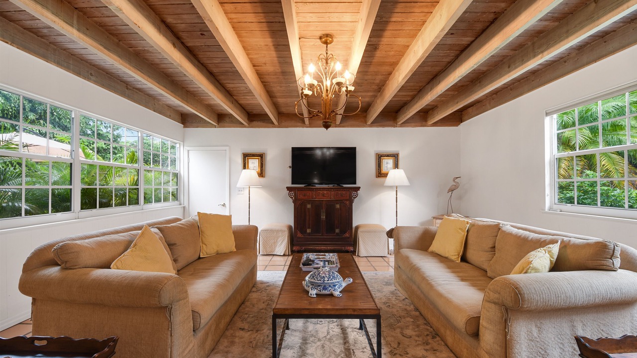 Photo of Livingroom in Old Northwood