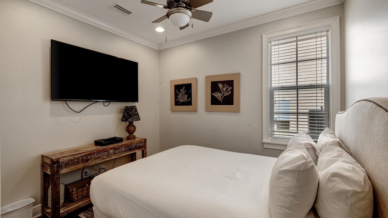 Photo of Bedroom in Villa Lago