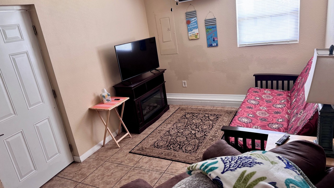 Photo of Livingroom in Nichols