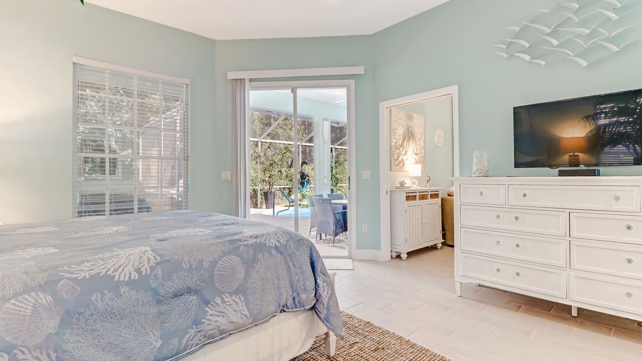 Photo of Bedroom in Crown Pointe