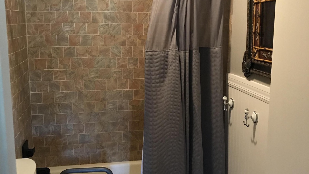 Photo of Bathroom in Summerfield