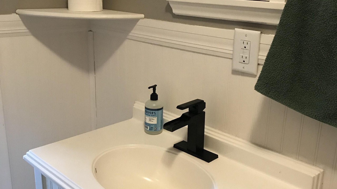 Photo of Bathroom in Summerfield