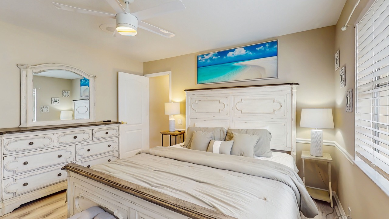 Photo of Bedroom in Burnt Store Isles
