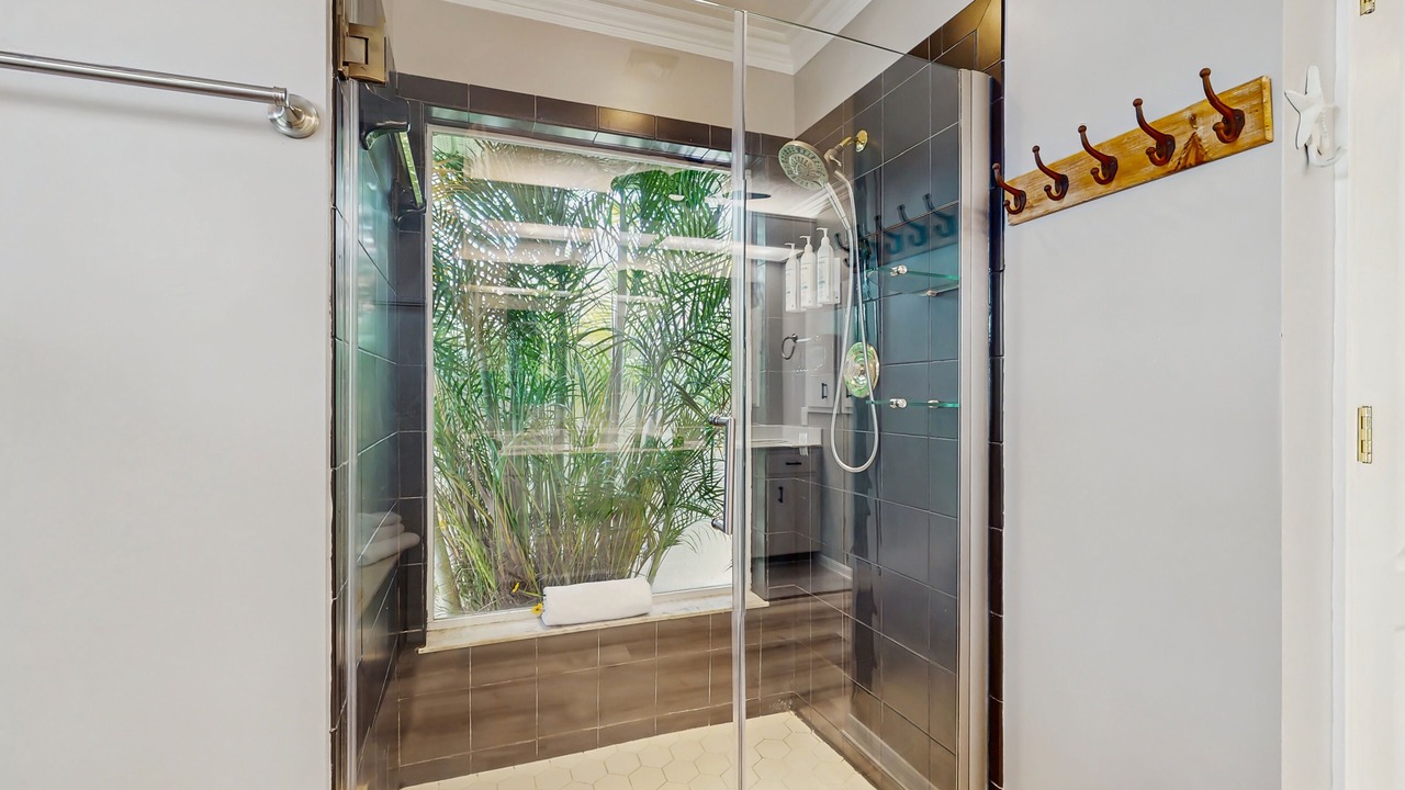 Photo of Bathroom in Burnt Store Isles
