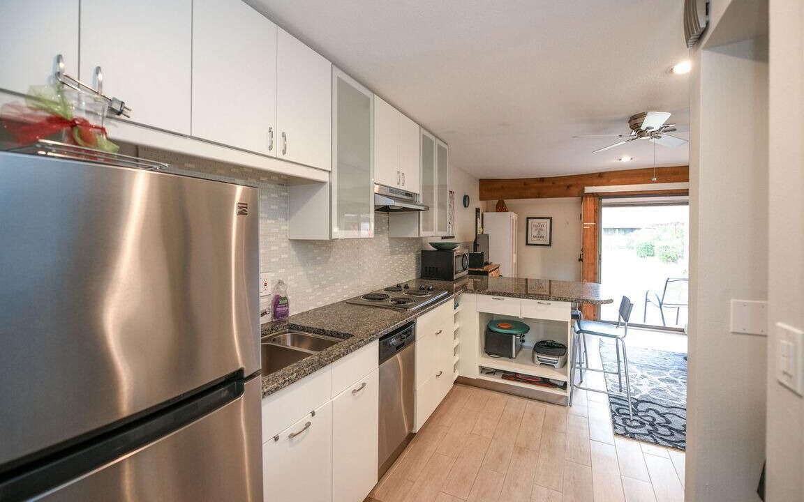 Photo of Kitchen in Bunker Oaks