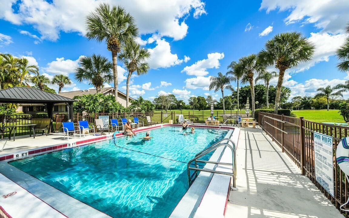 Photo of Outdoor in Bunker Oaks