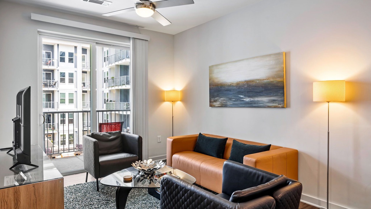 Photo of Livingroom in Midtown
