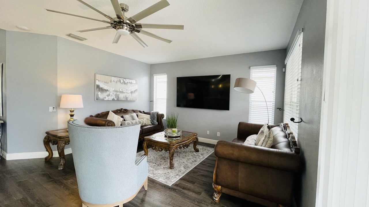 Photo of Livingroom in Trailer Estates
