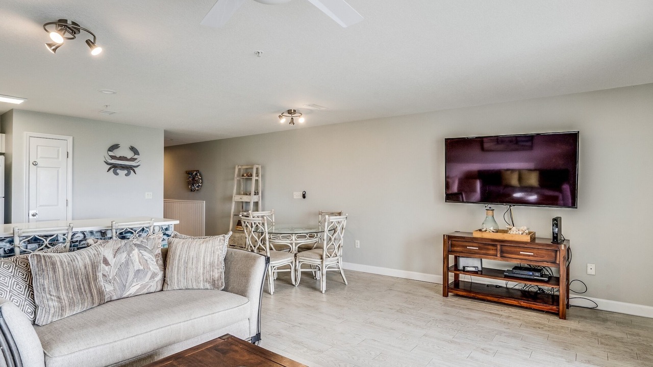 Photo of Livingroom in Miramar Beach