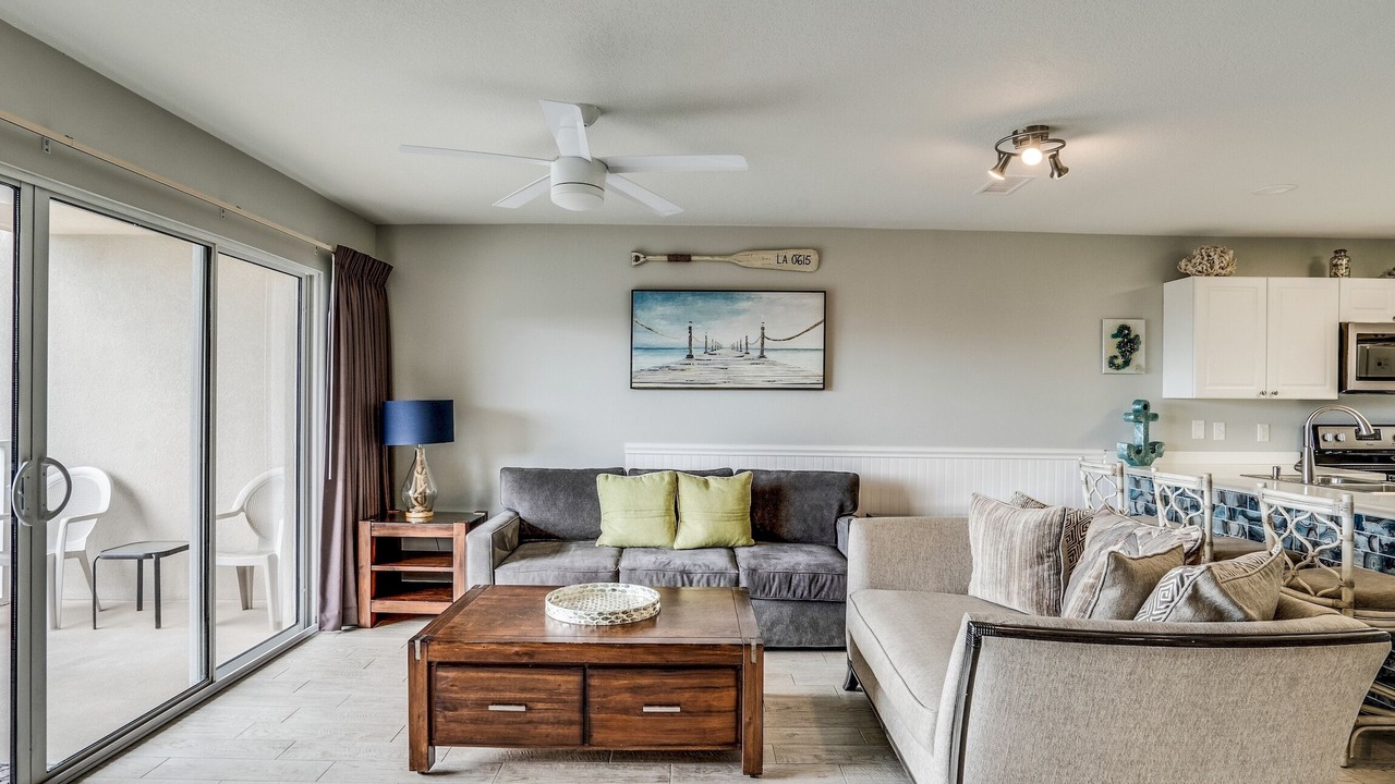 Photo of Livingroom in Miramar Beach